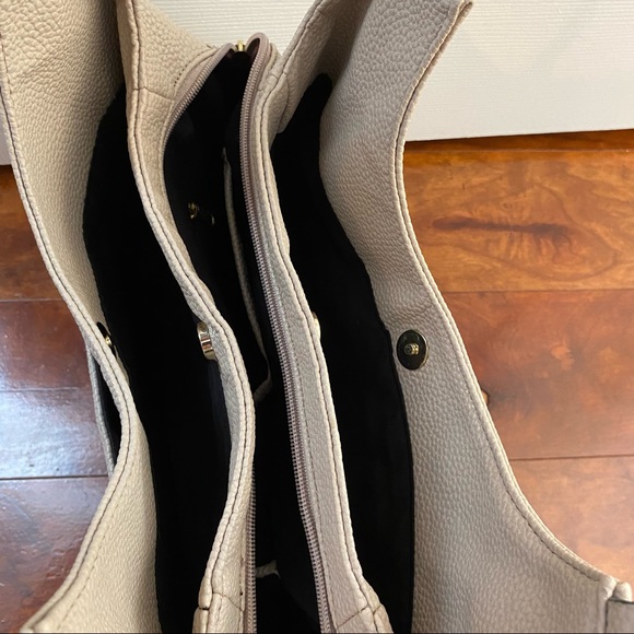 Apt. 9 Purse - Picture 5 of 12